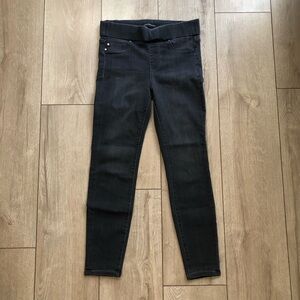 Size 2P Liverpool Dark Grey Jeggings